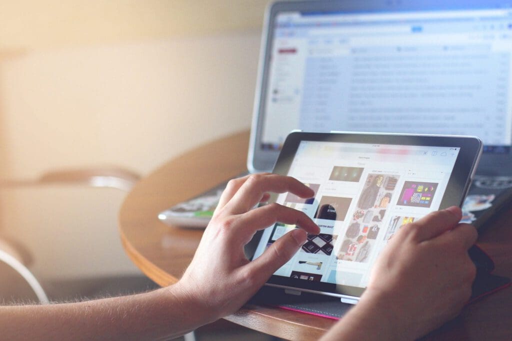 business-computer-device-35550 Homepage Design